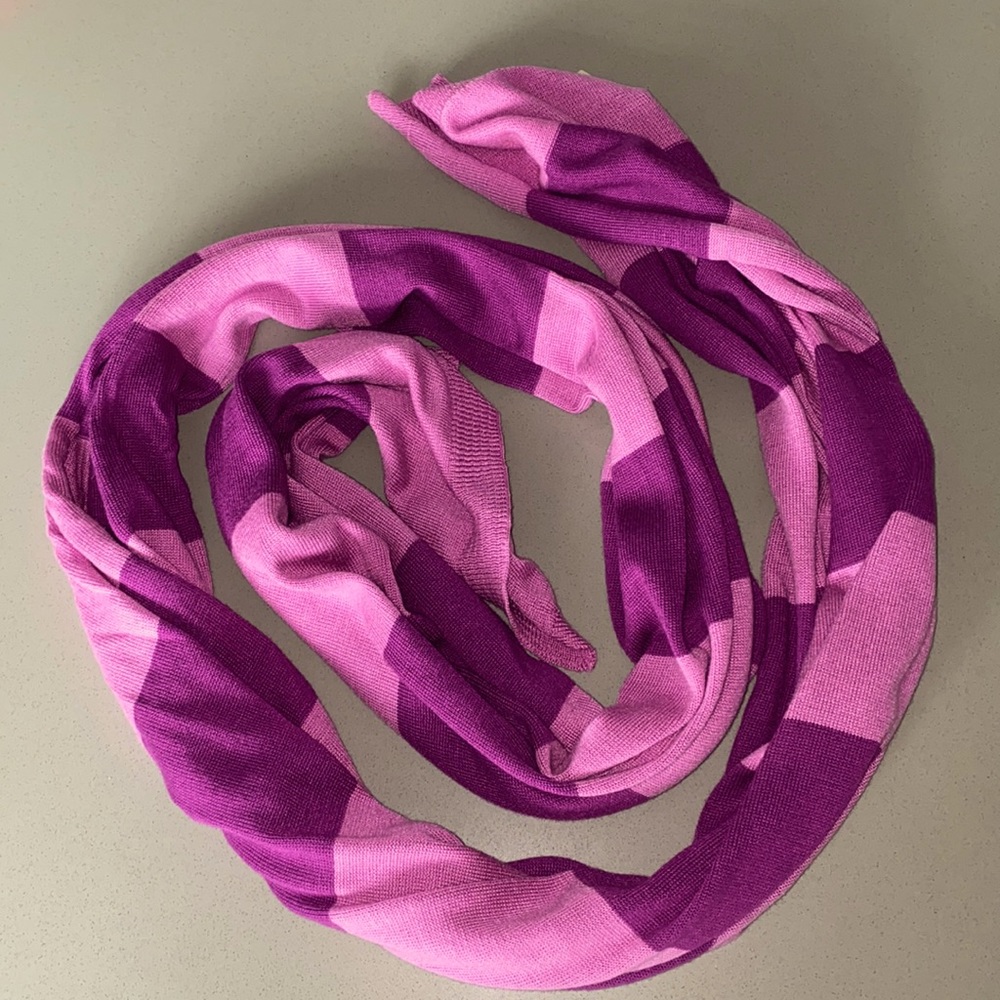 NWT! Ann Taylor purple and pink scarf